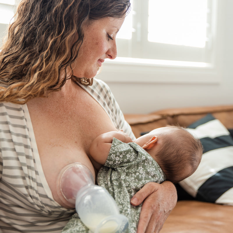 Haakaa® Silikonska črpalka 2.gen. 150ml in Pokrovček Rožica Haakaa