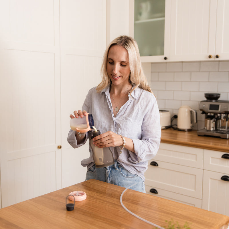 Haakaa® Silikonska črpalka 2.gen. 150ml + Set za na pot Haakaa