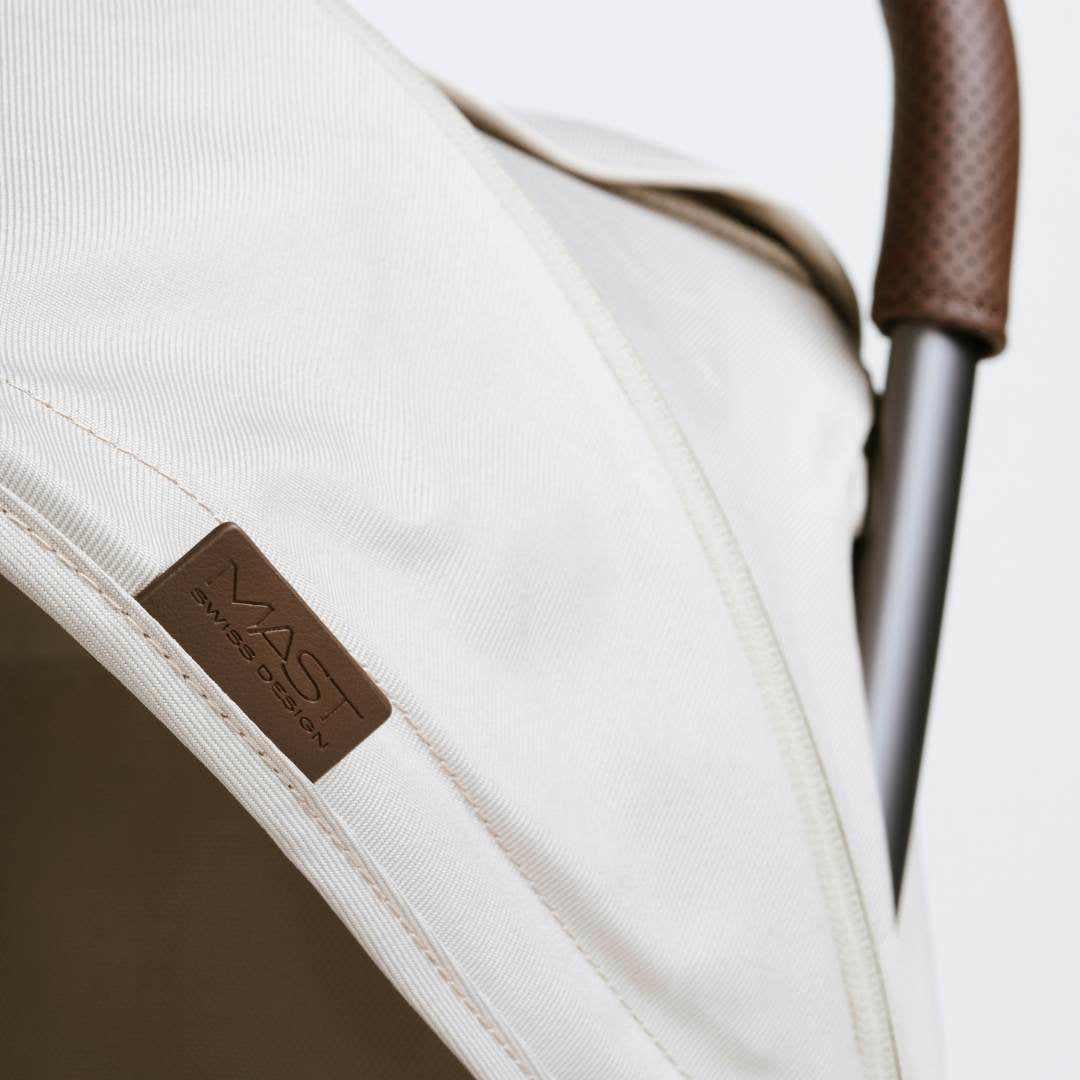 MAST® M2 Kompaktni otroški voziček Lion Mast