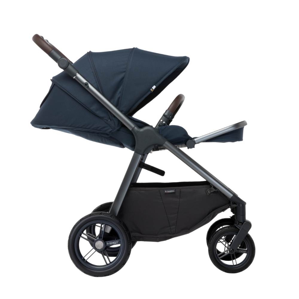 MAST® M5X Kompaktni otroški voziček 2v1 Blueberry Mast