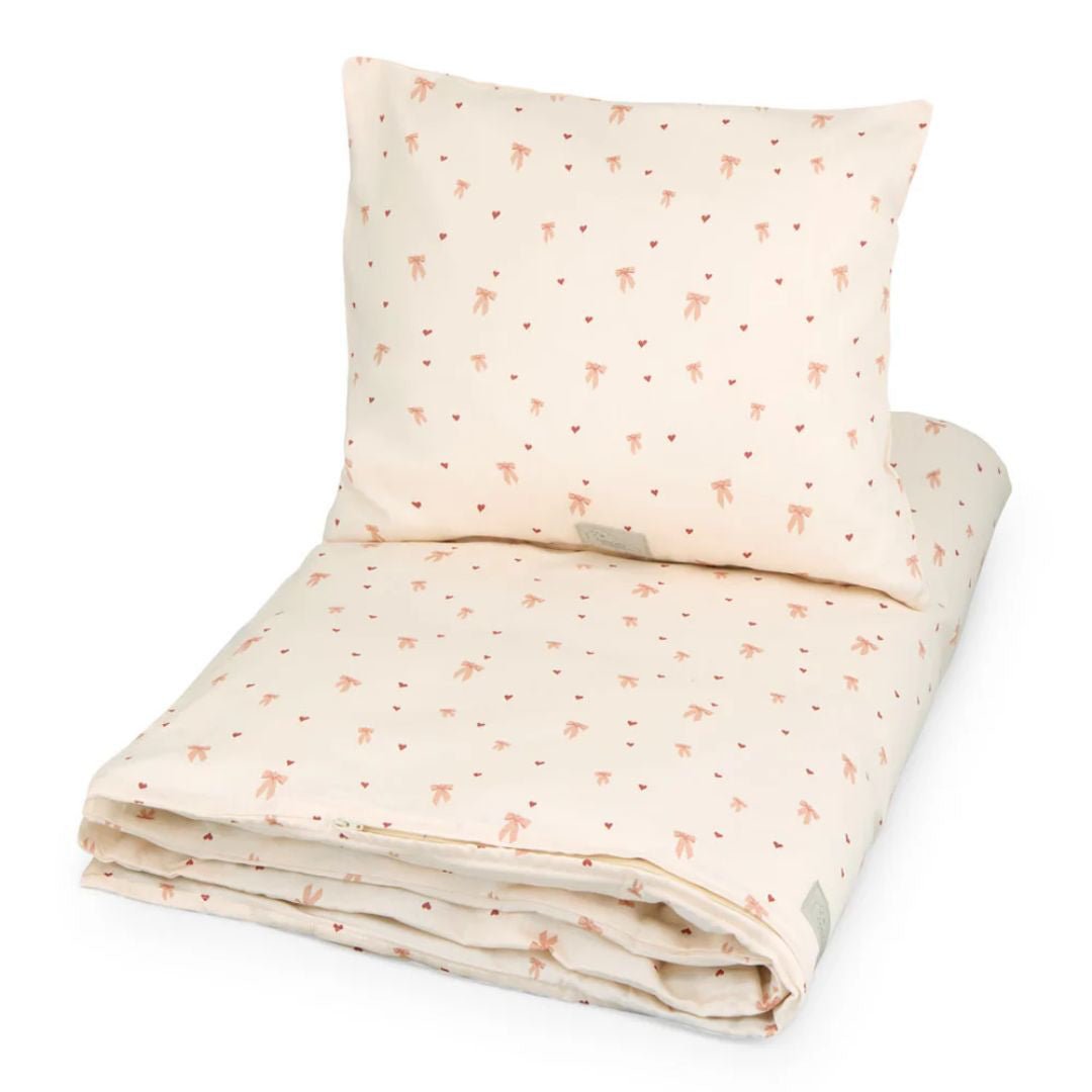 CamCam® Otroška posteljnina JUNIOR 100x140 Bows Cam Cam Copenhagen