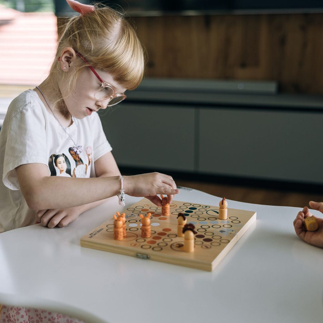 Free2Play® Lesena družabna igra Človek, ne jezi se Free2Play