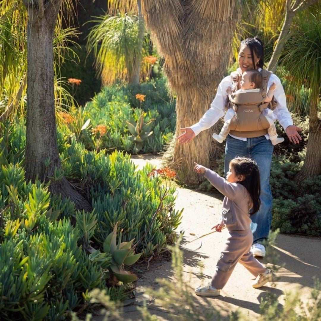 Nuna® Ergonomska nosilka Cudl™ Luxe Dusk Nuna