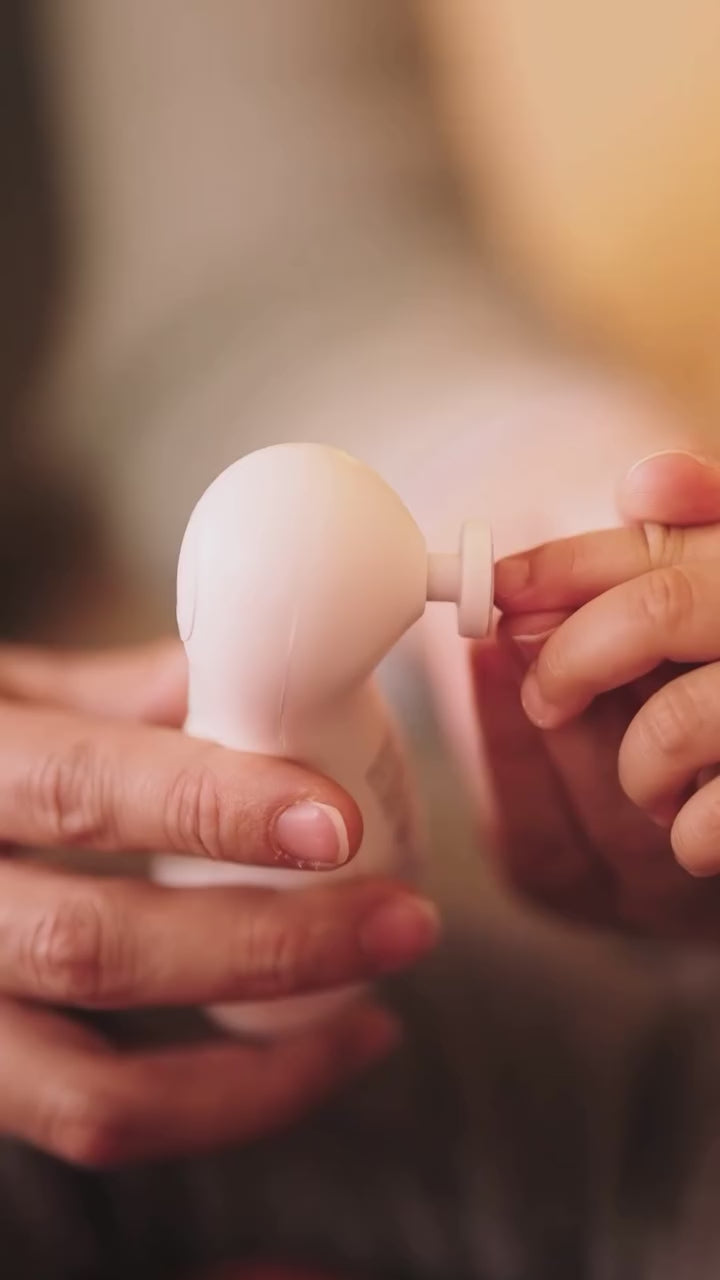 Carica video: Miniland® Set per accorciare le unghie